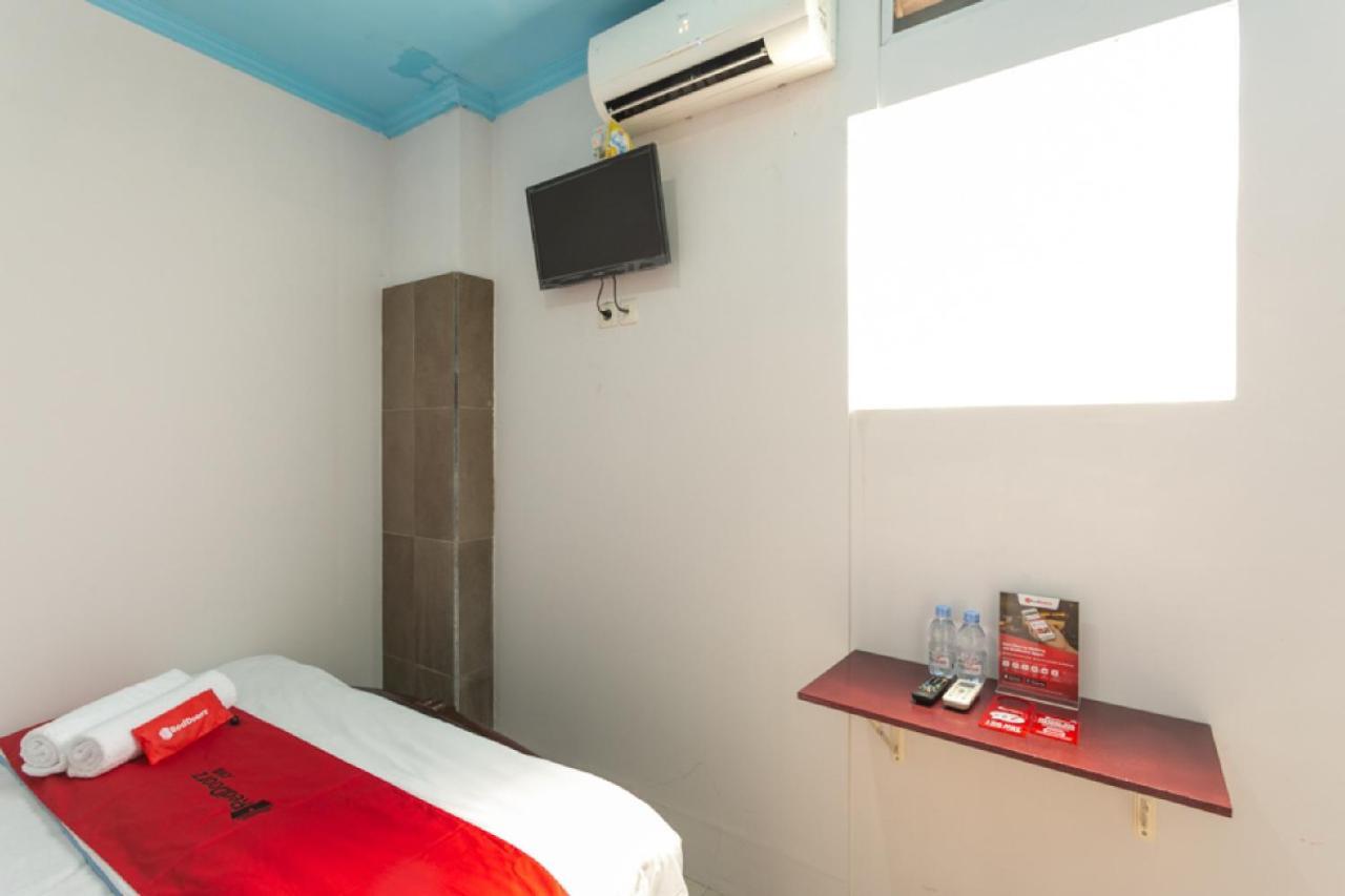 Reddoorz Syariah Near Stadion Manahan Solo 2 Exteriér fotografie